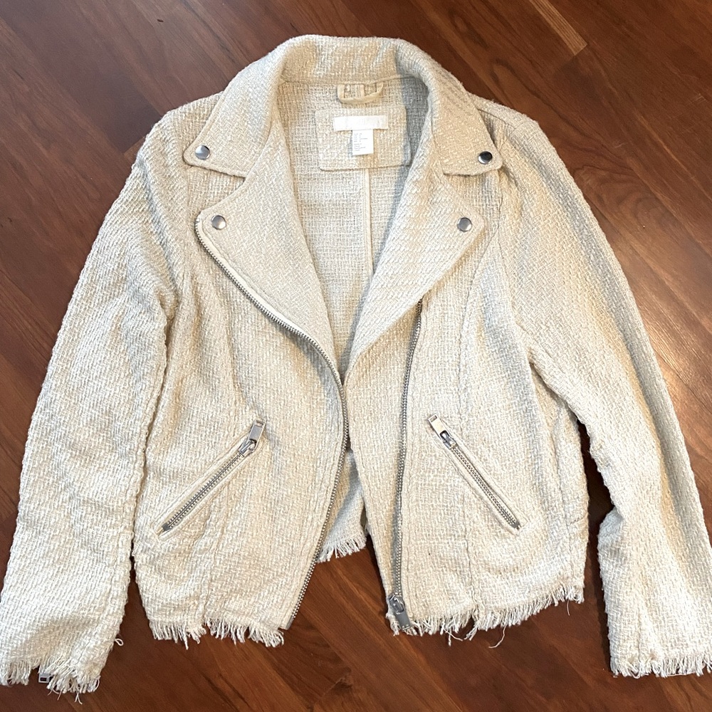 H&M light off-white jacket.
